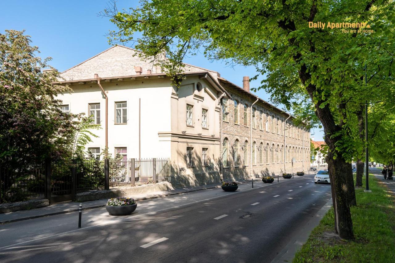 Daily Apartments - Loft Style Tallinn Exterior foto